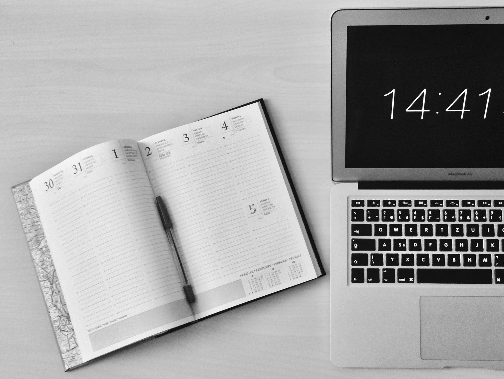 Best Calendly Alternatives: Free, Open Source and One-Time-Price Options